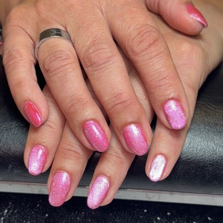 Manikīrs ar gellakas pārklājumu + NAILS Magnetic dizaina pārklājums
