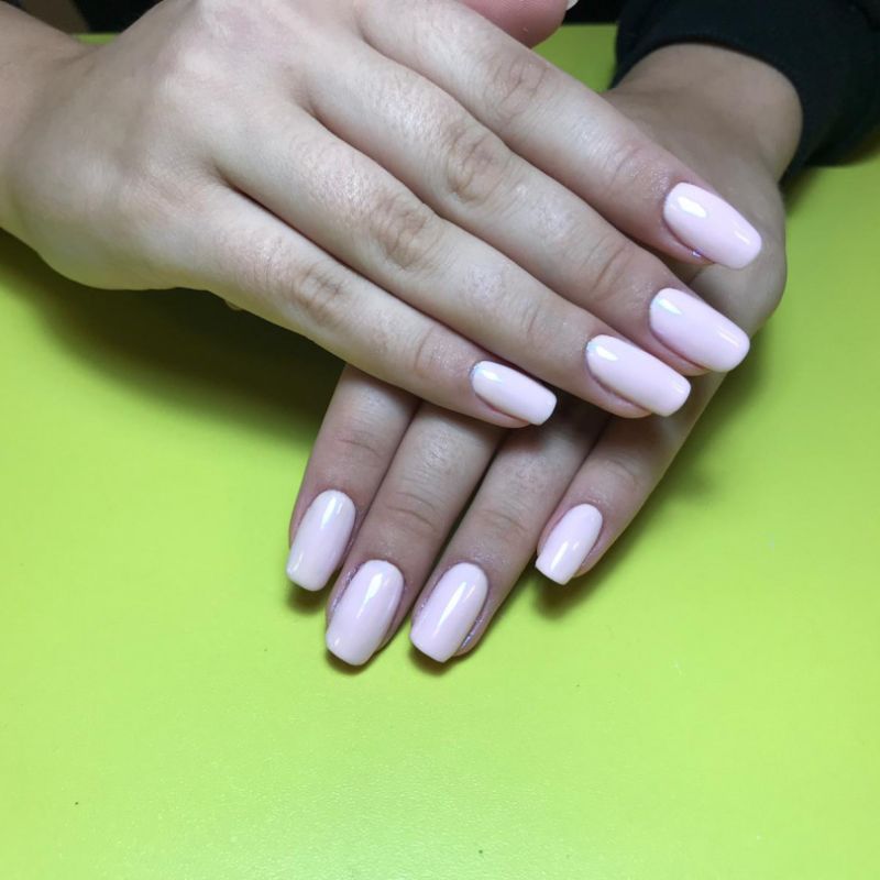 nails