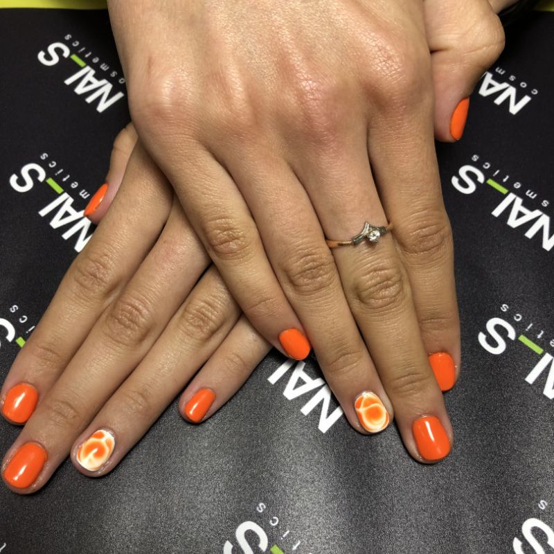 Sausais manikīrs ar gēllakas pārklājumu + Rose dizains